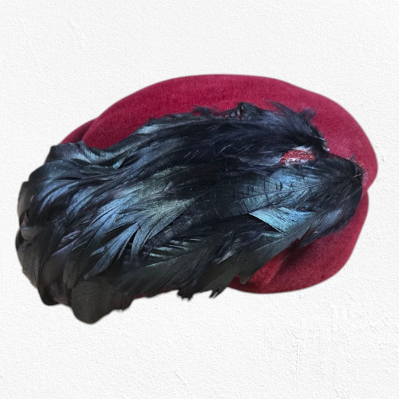 1950s Vintage Burgundy Wool Hat Black Feathers Mid-Century Formal Fascinator - Picture 2 of 10